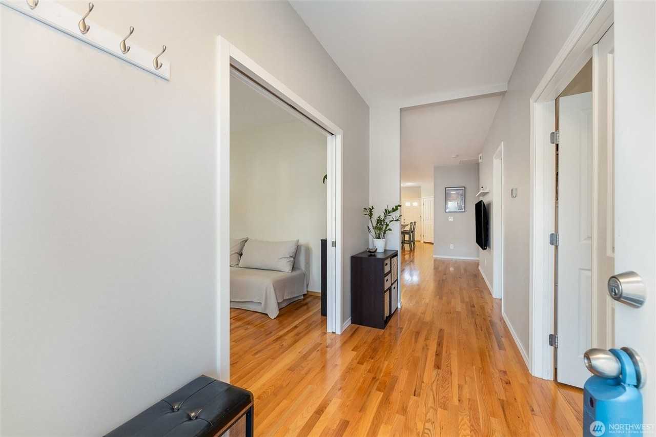 28129 239th Pl Se - Photo 3 of 15