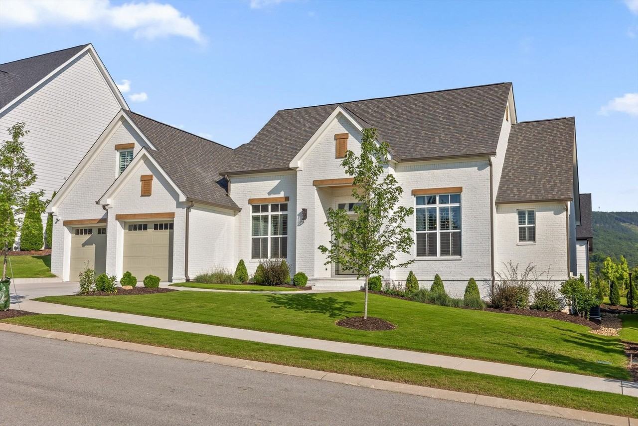 1198 Le Conte Cir - Photo 2 of 42