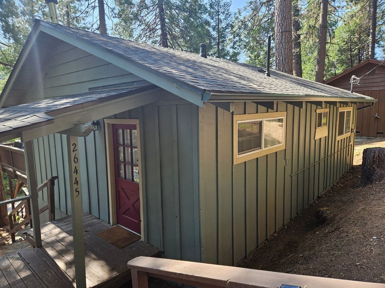 26445 Crystal Rd - Photo 3 of 14