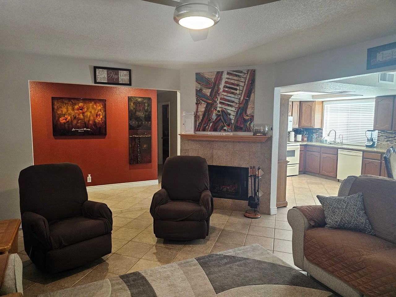 3746 Mission Dr S - Photo 3 of 21