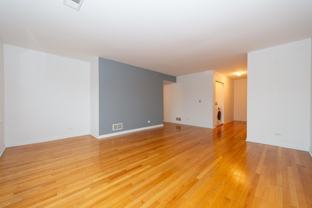 5222 W Belmont Ave #2F - Photo 1 of 1