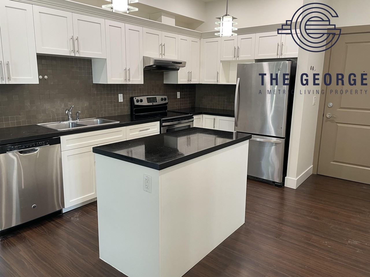 818 12th Street #203 - Photo 2 of 9