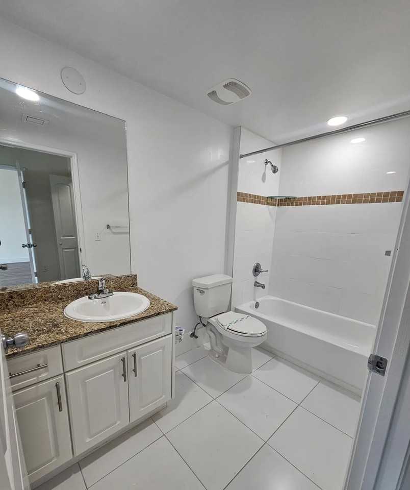 9375 Southwest 77th Avenue #PP1 - Photo 5 of 13