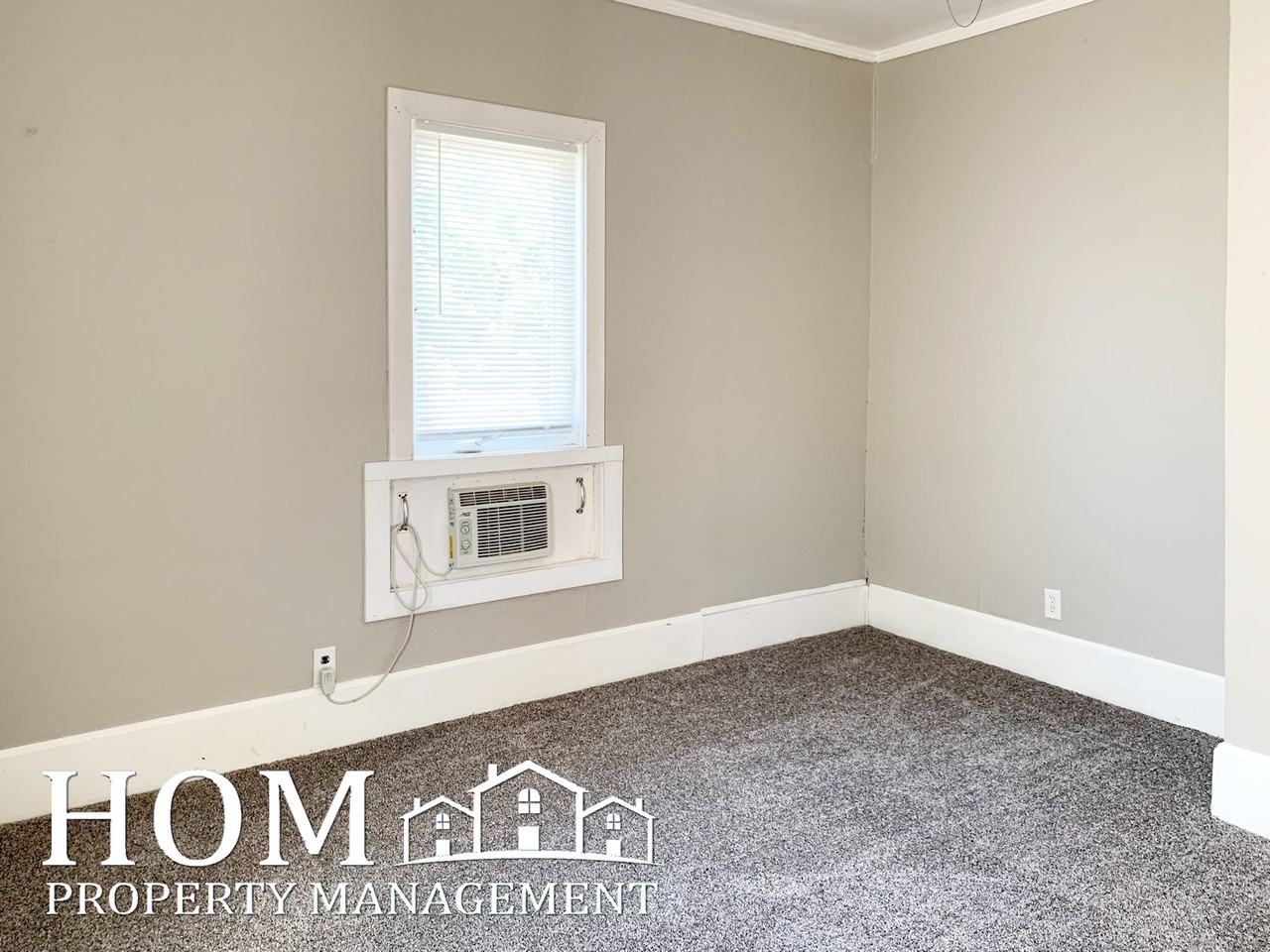 517 S Broad St #7 - Photo 3 of 10