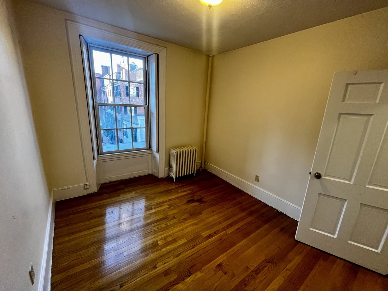 15 Joy St #6 - Photo 7 of 8