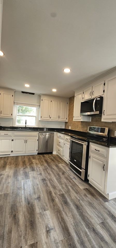 112 Semple Rd #NA - Photo 3 of 17