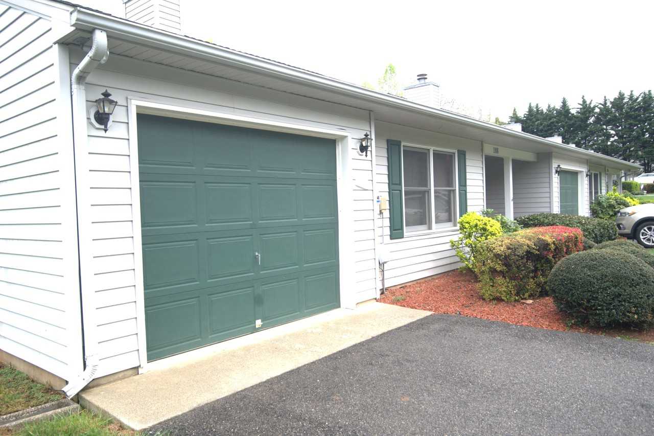 150 Oldfield Rd #150 - Photo 2 of 16