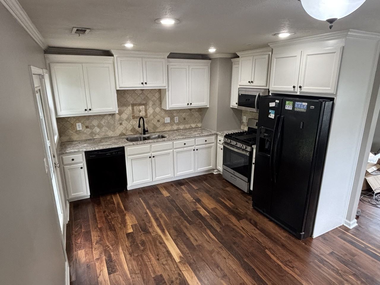 5201 N Indiana Ave #NA - Photo 3 of 10