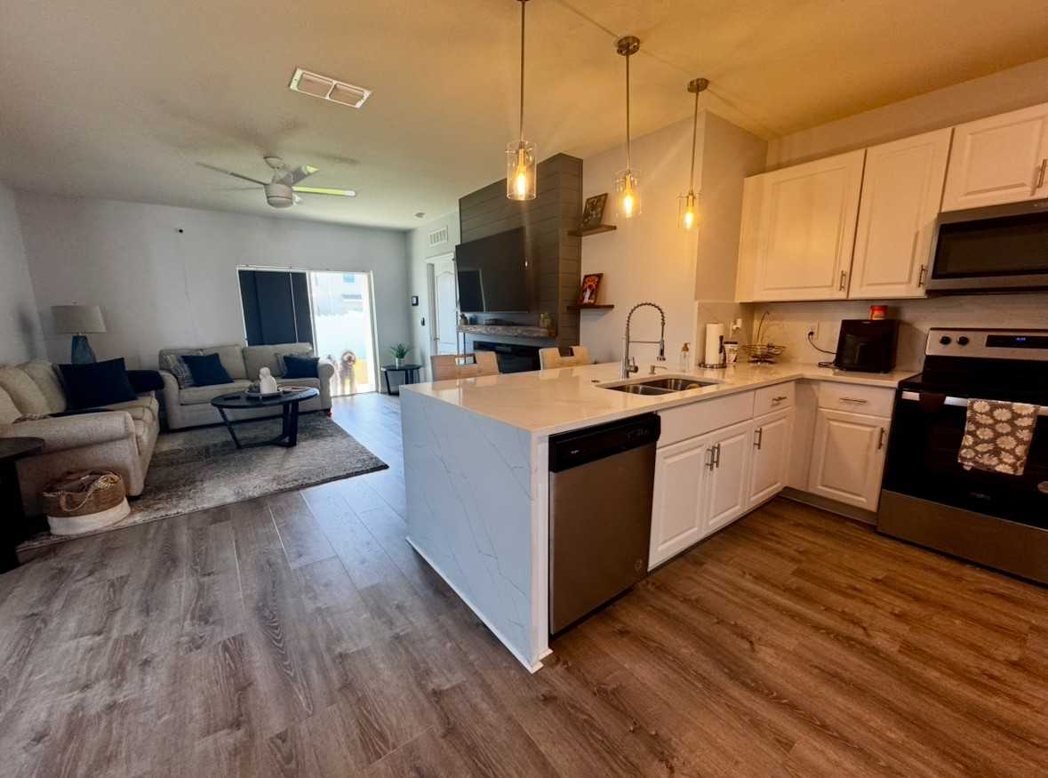 1567 Barberry Dr #NA - Photo 7 of 22