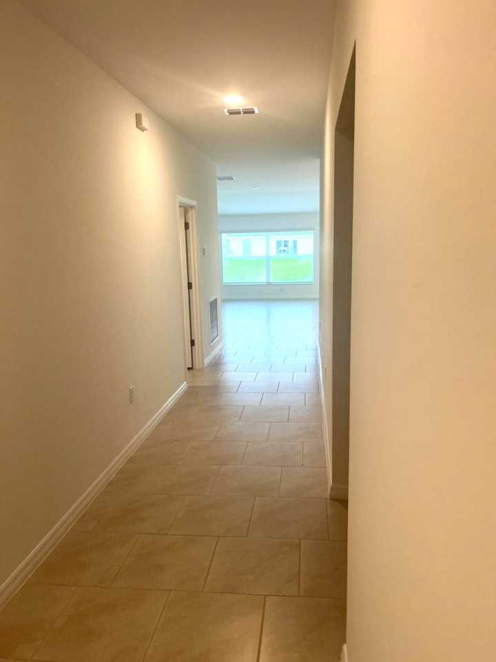 3924 Ne 17th Ave #NA - Photo 5 of 41