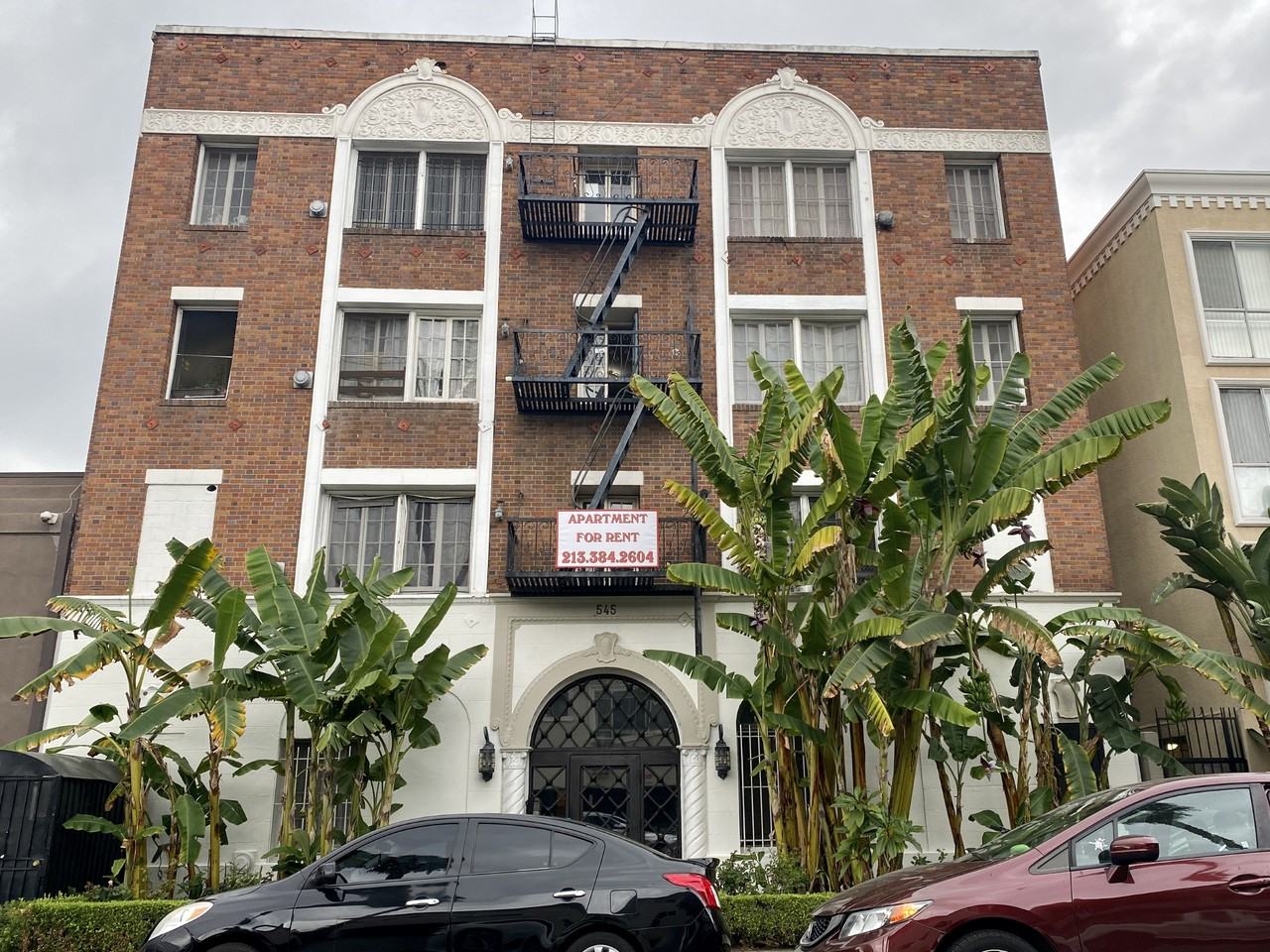 545 S Hobart Blvd #309