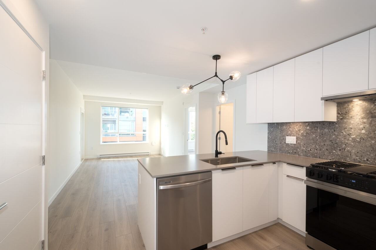 7936 206 Street #423 - Photo 5 of 38