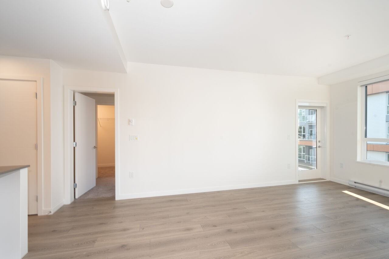 7936 206 Street #423 - Photo 7 of 38