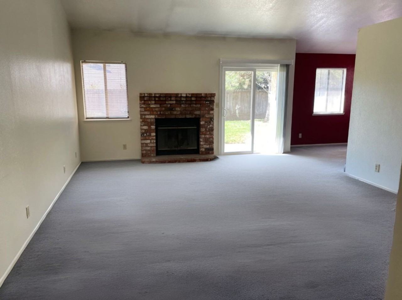 345 Henshaw Ave - Photo 2 of 13