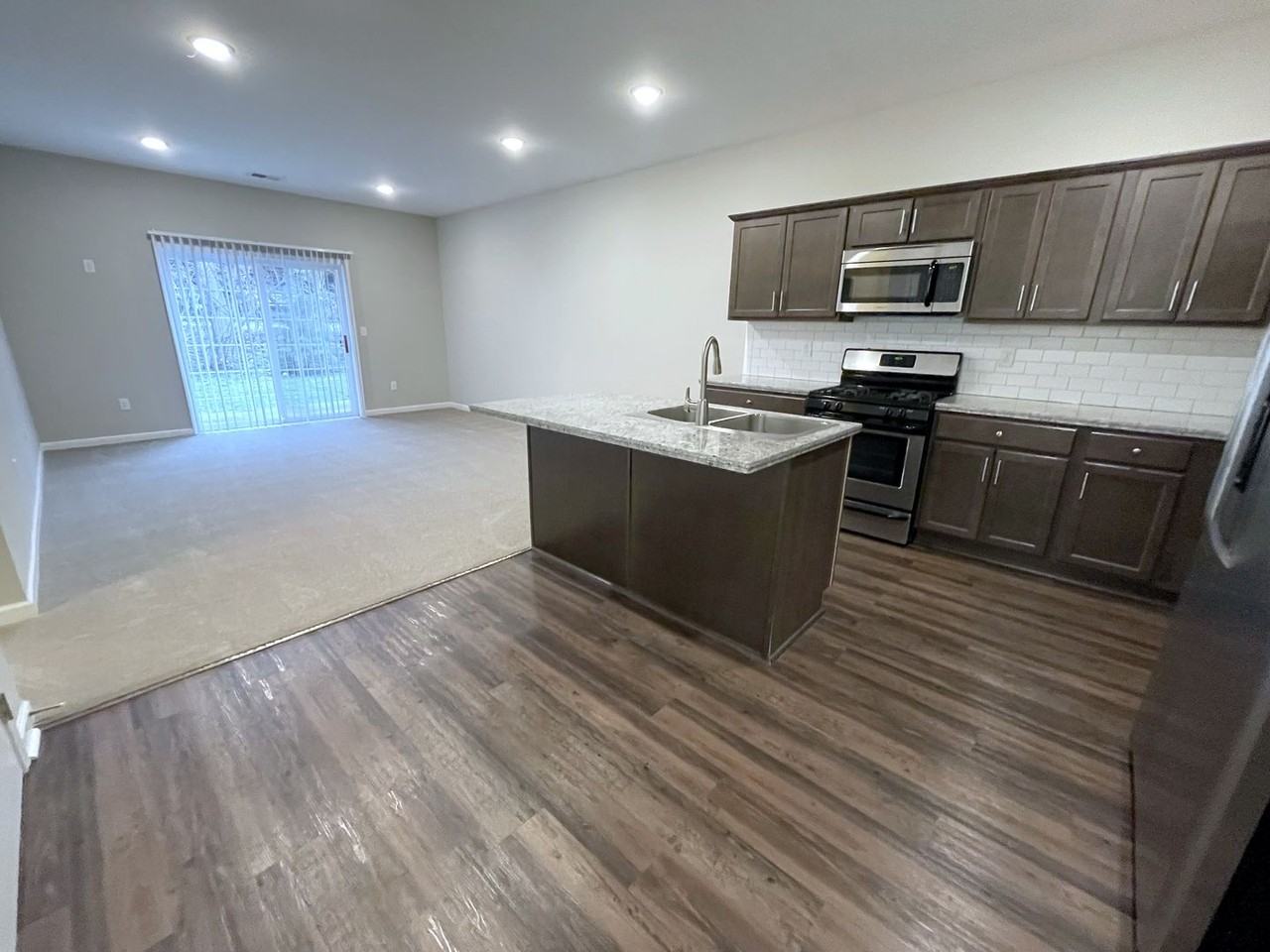 Walnut Grove Apartments - Photo 3 of 50