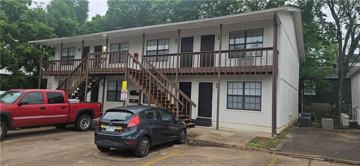featured image of 628 N Whitham Ave