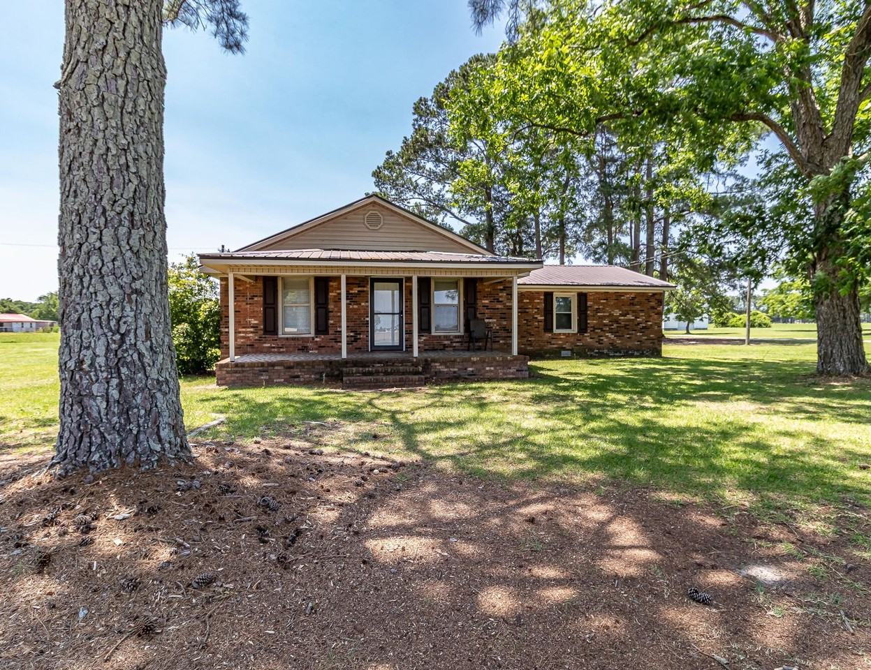 813 S Beston Rd - Photo 2 of 24