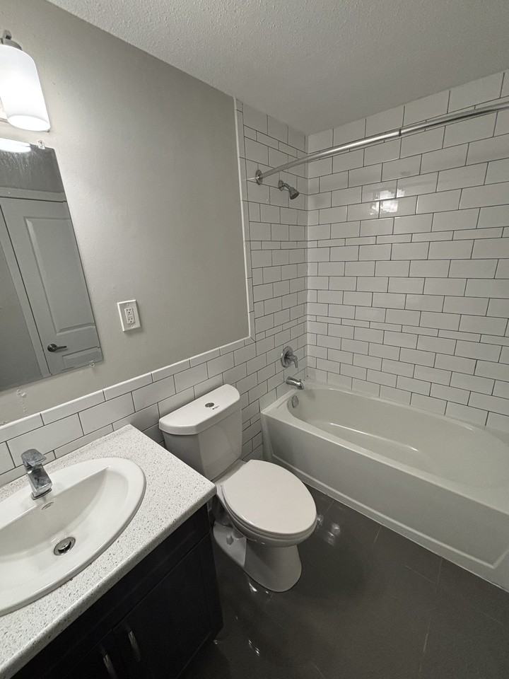 99 Westwood Dr #102 - Photo 7 of 11