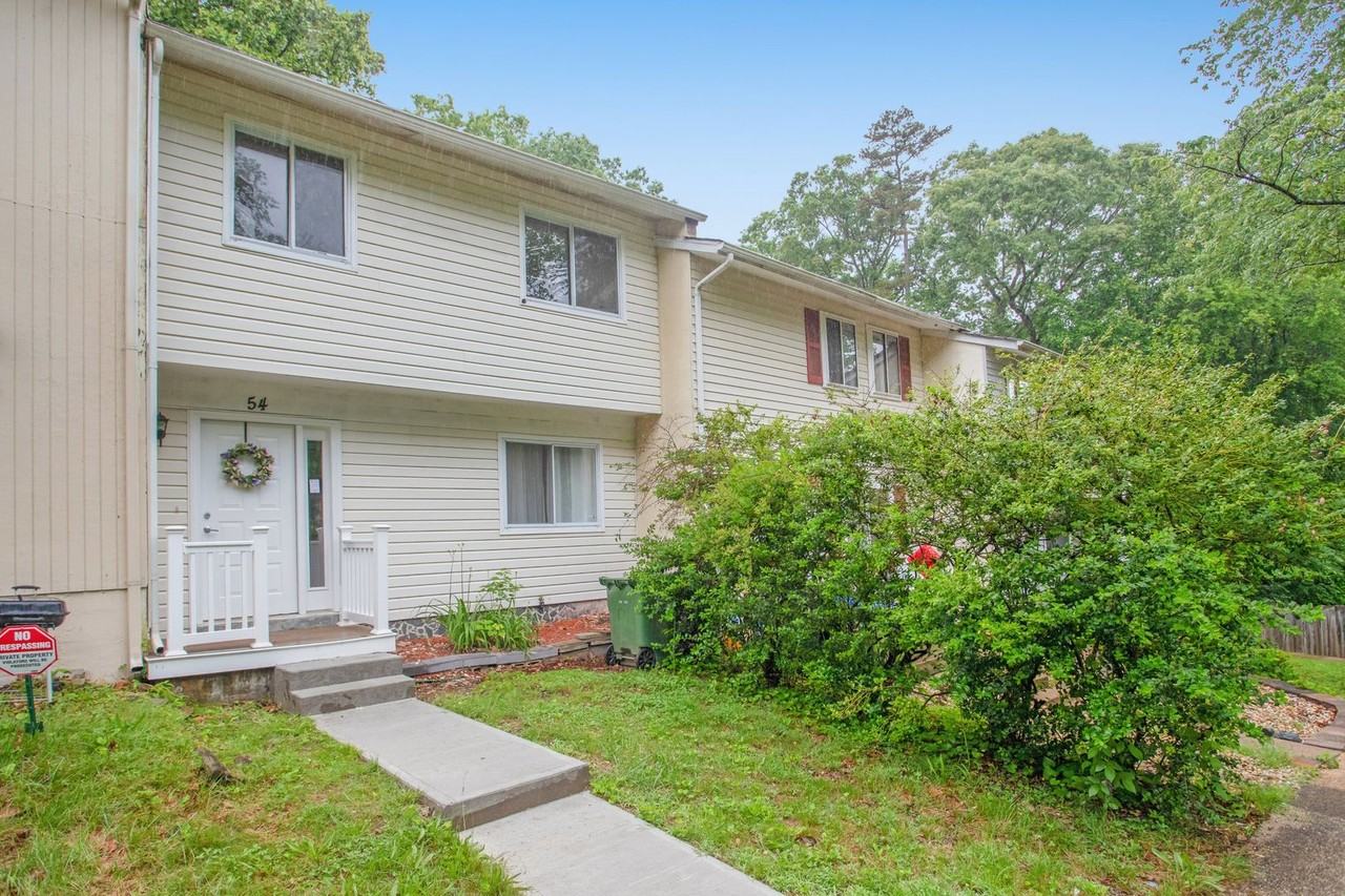 54 Austin Run Blvd - Photo 2 of 41