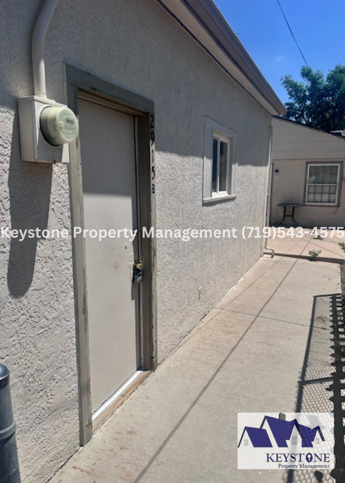 2915 2nd Ave #B - Photo 2 of 18