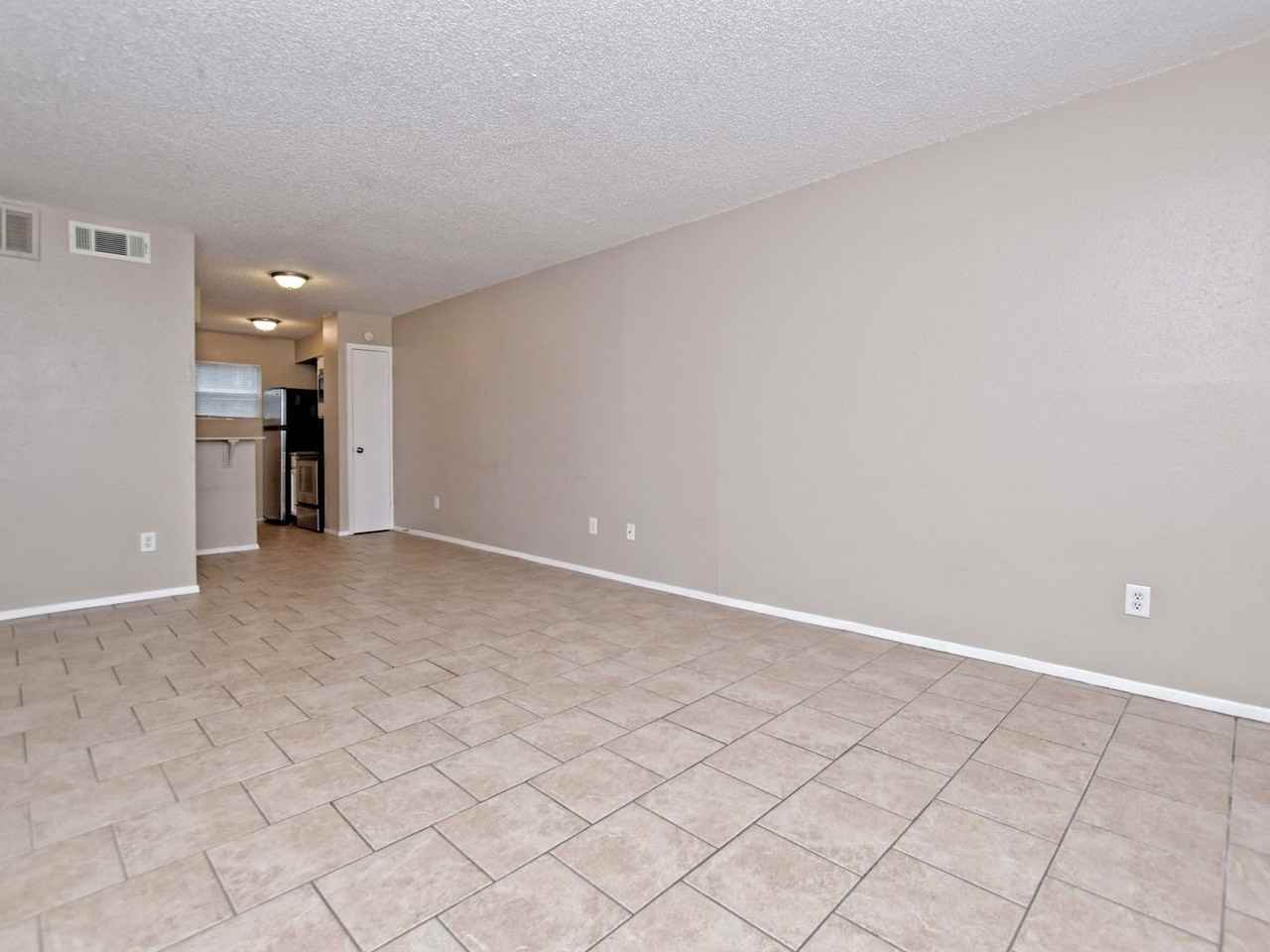 Peppertree Apartments - Photo 5 of 31