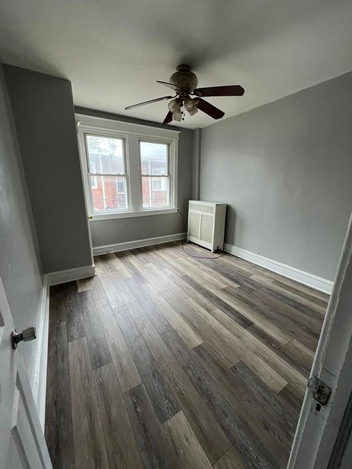 931 Granite St - Photo 2 of 10