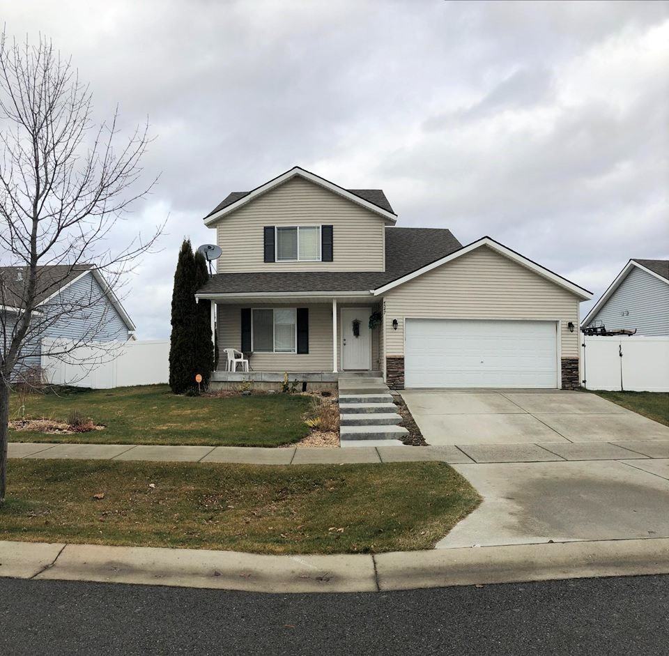 4547 W Princetown Ln - Photo 3 of 45