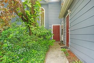 215 Mango Dr - Photo 1 of 1