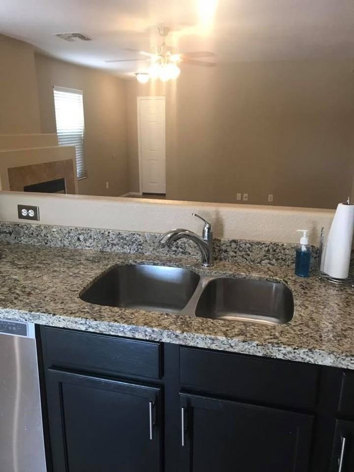 2425 E Hazeltine Way - Photo 3 of 26