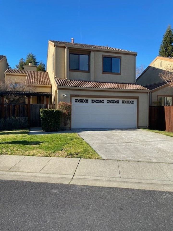 2712 Markham Ct - Photo 2 of 8