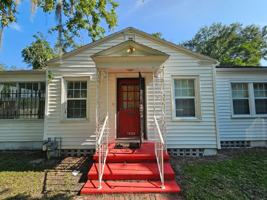 featured image of 1822 Nw 6th Ave
