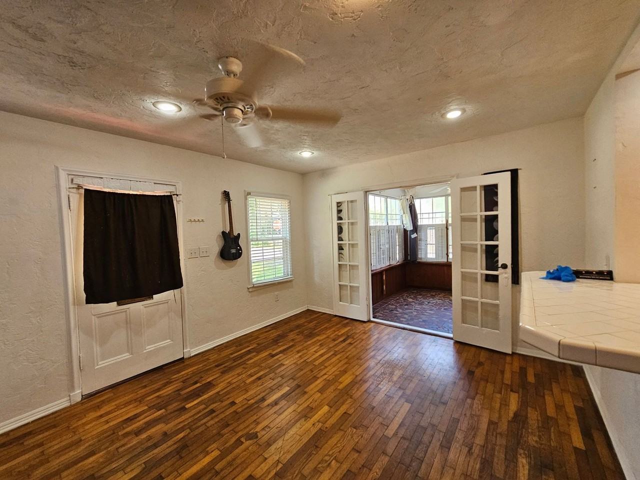1822 Nw 6th Ave - Photo 4 of 39