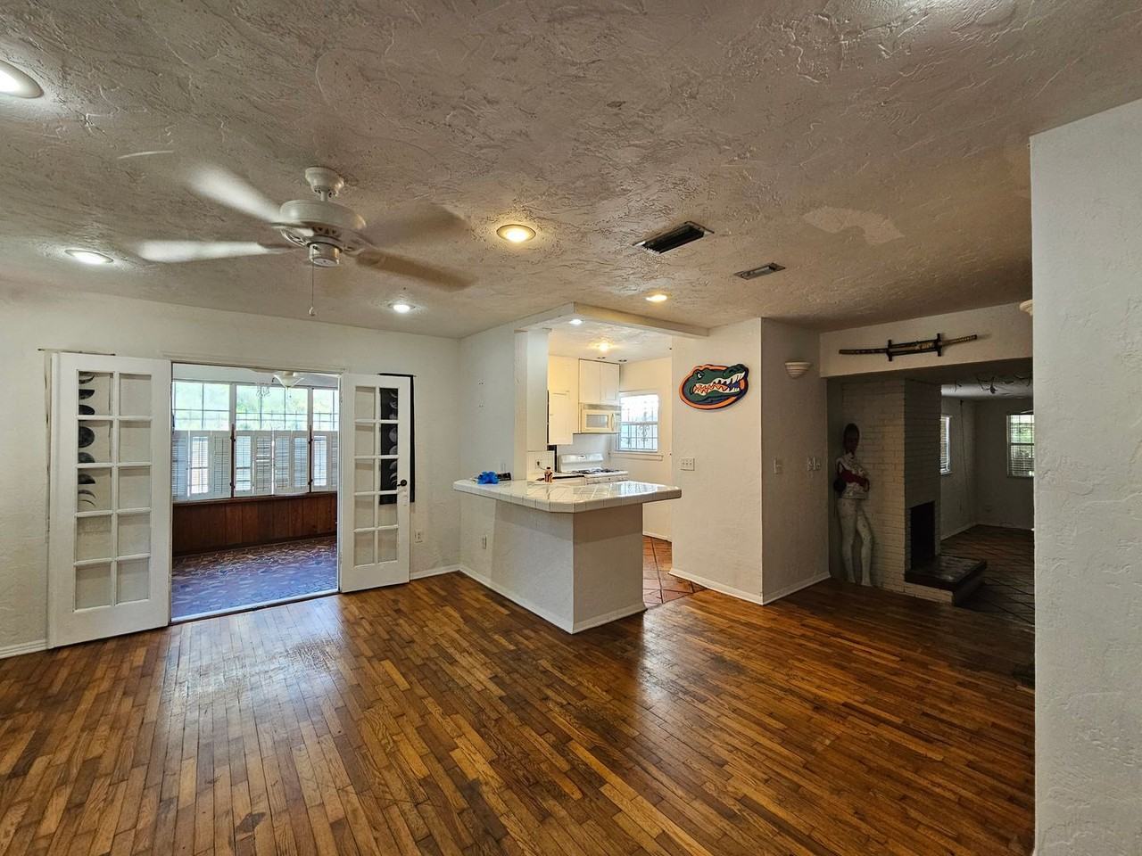 1822 Nw 6th Ave - Photo 7 of 39