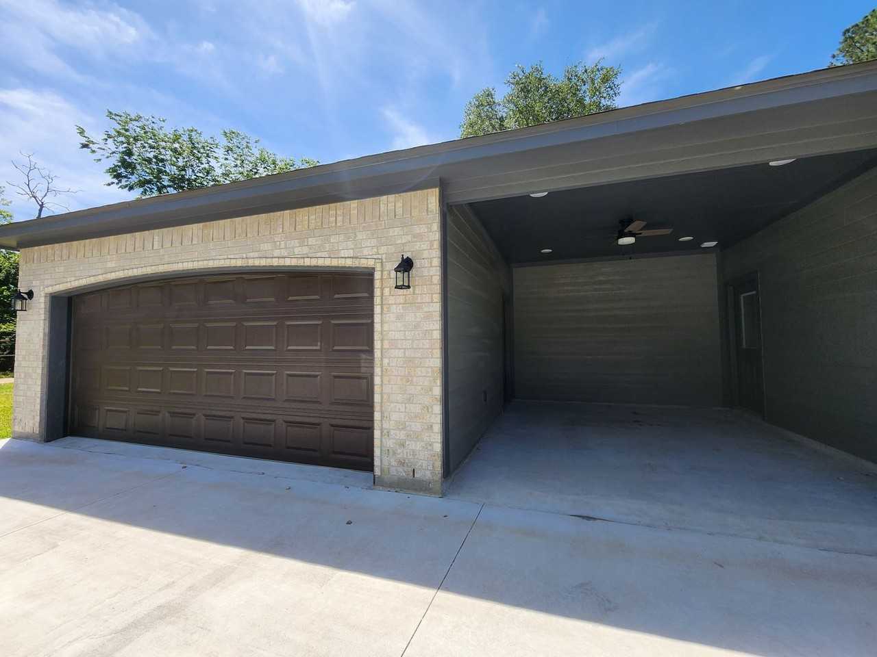 2705 Goliad St - Photo 3 of 12