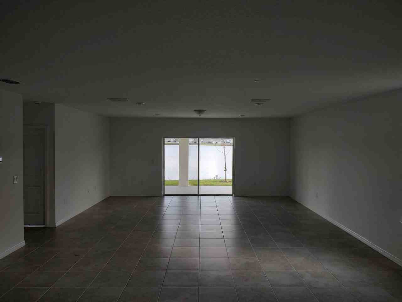 3872 Capri Coast Dr - Photo 3 of 14