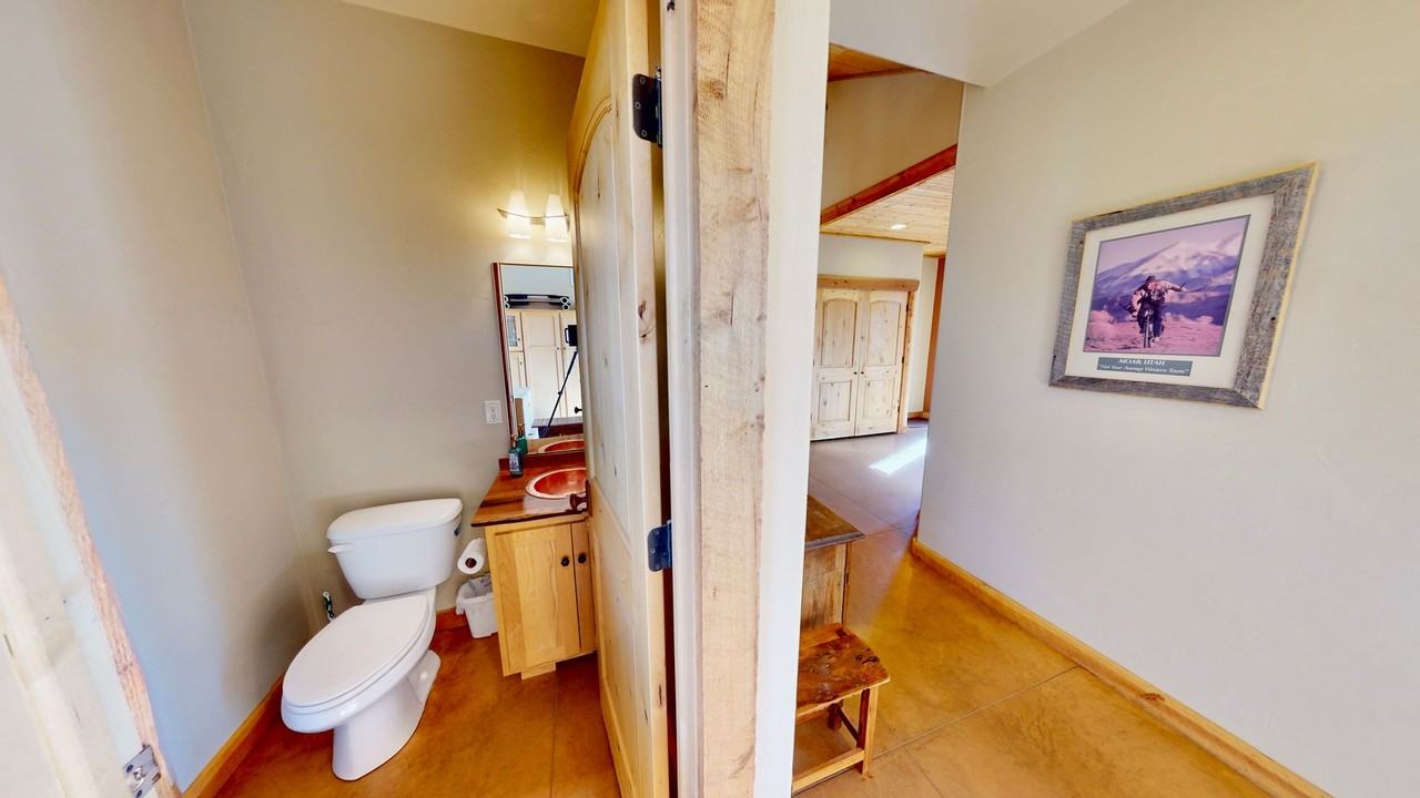 4185 Shadowfax Run - Photo 3 of 40