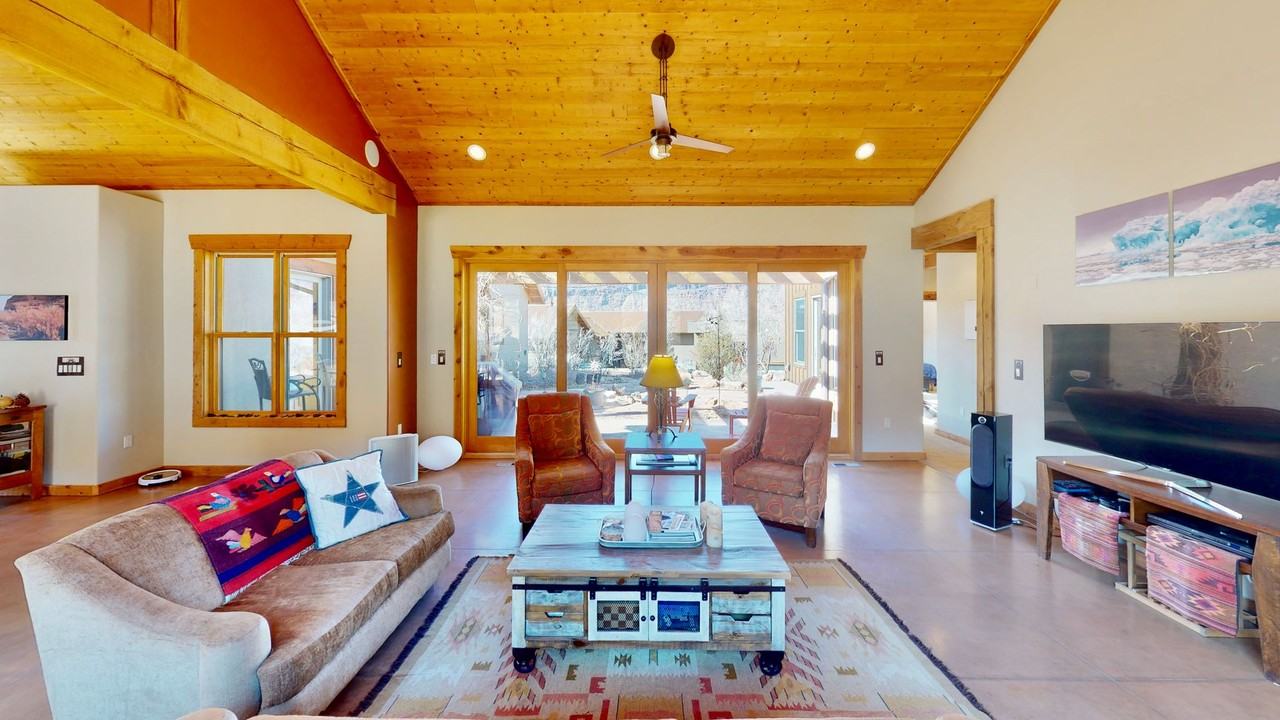 4185 Shadowfax Run - Photo 6 of 40