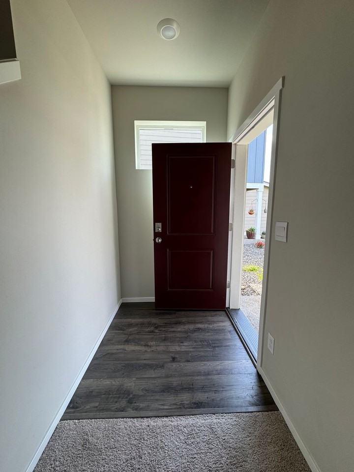 3115 Wrangler Dr - Photo 4 of 26