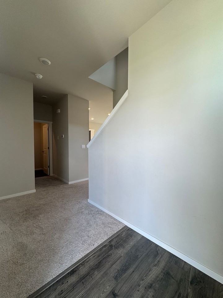 3115 Wrangler Dr - Photo 5 of 26