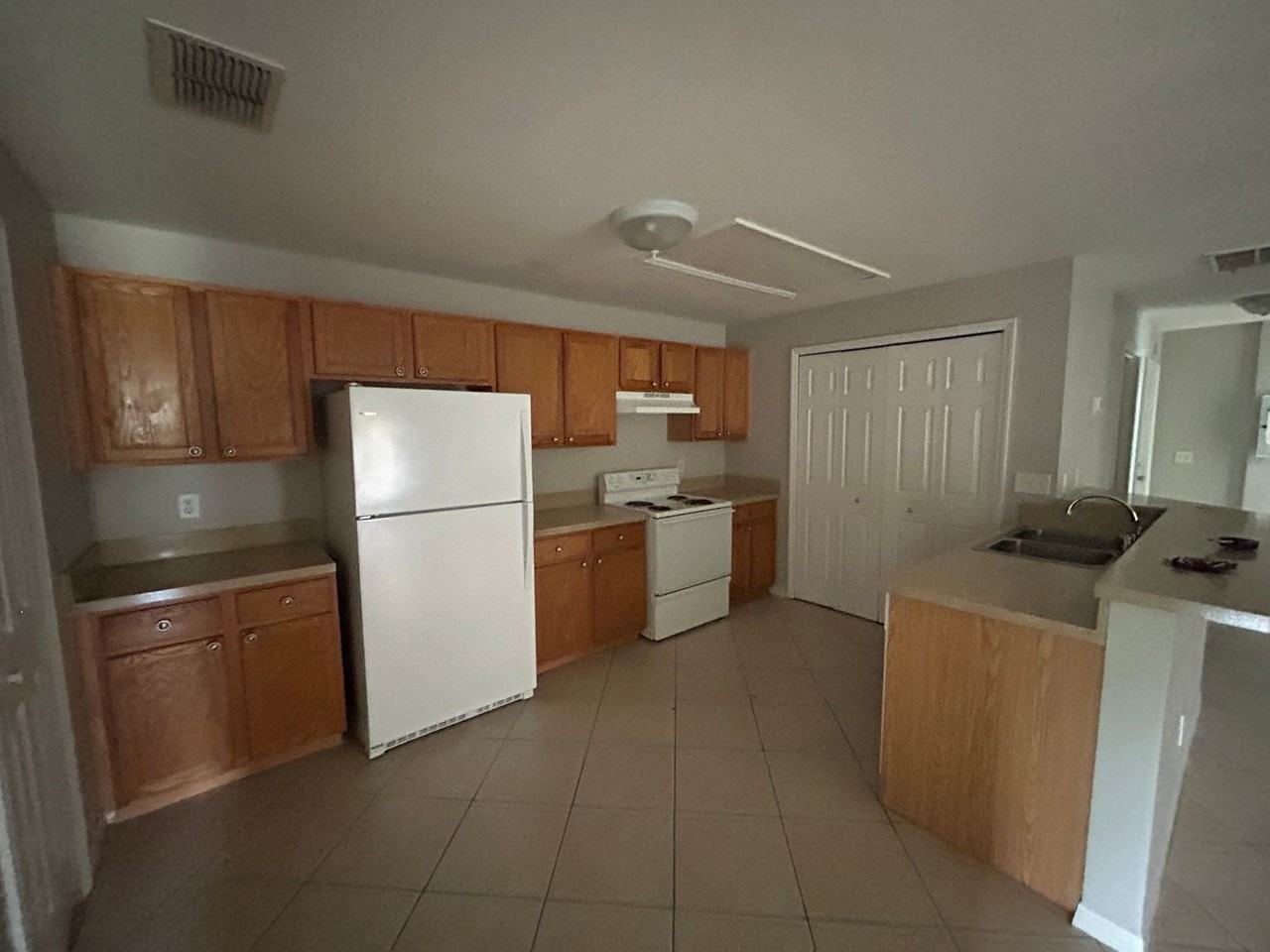 4956 24th Street Southwest - Photo 2 of 12