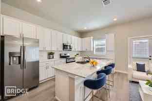 933 Jacquelyne Dr - Photo 1 of 1