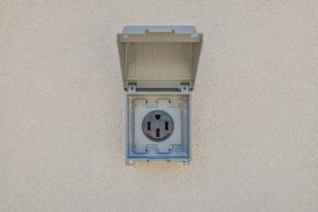 227 E Ellis Dr - Photo 7 of 50