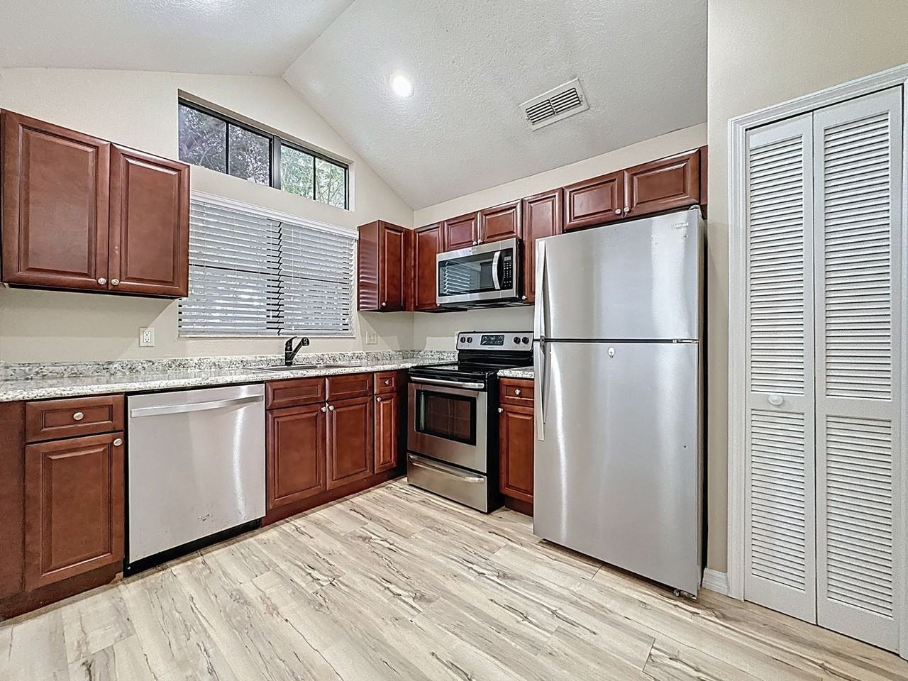 5392 Rocking Horse Pl - Photo 2 of 30