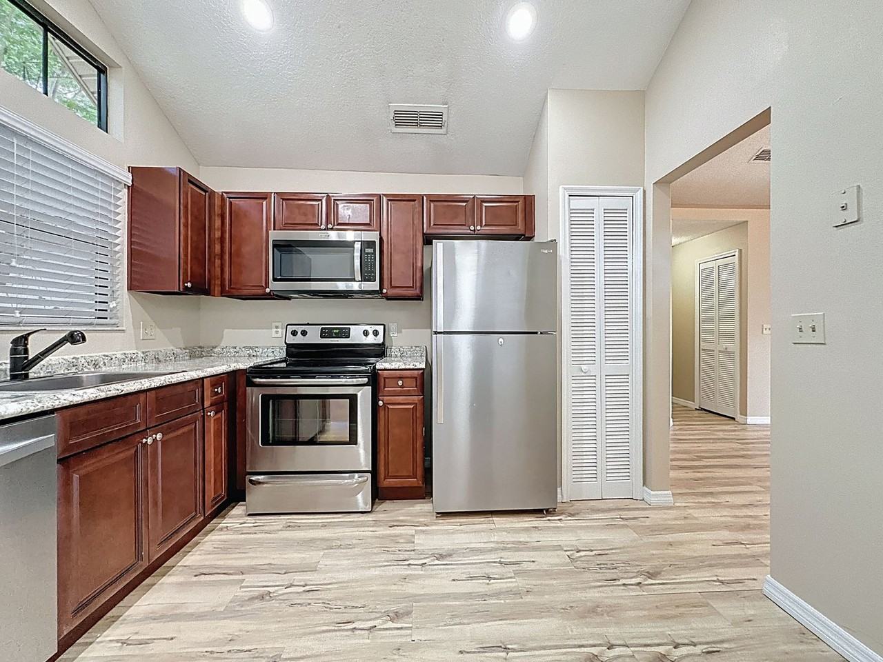 5392 Rocking Horse Pl - Photo 4 of 30