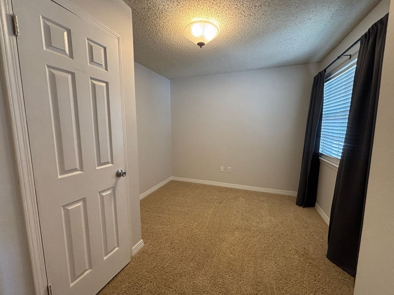 12 Meadow Creek Dr - Photo 7 of 11