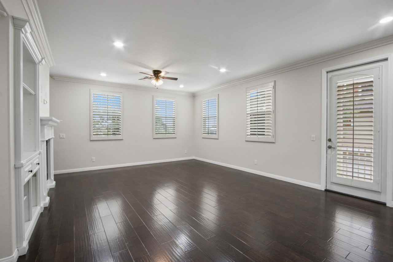 15262 Severyns Rd - Photo 6 of 11