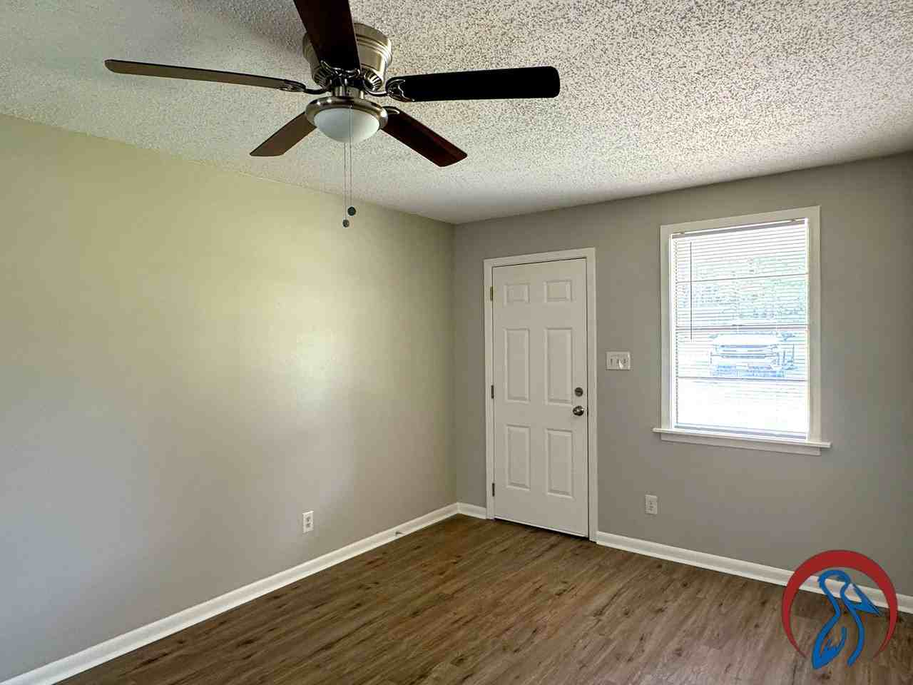 201 Music Rd - Photo 3 of 8