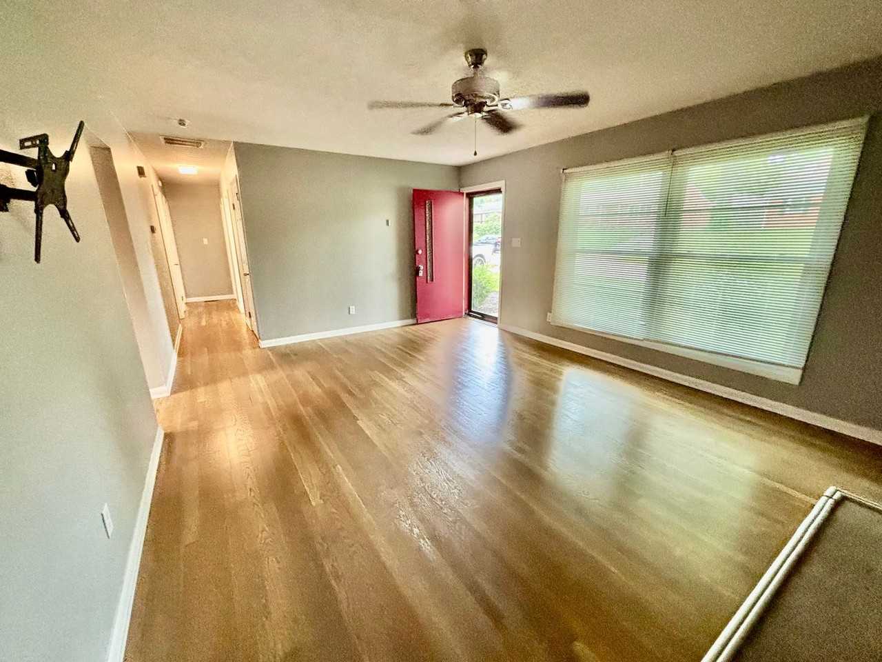 3448 Dixiana Dr - Photo 7 of 27