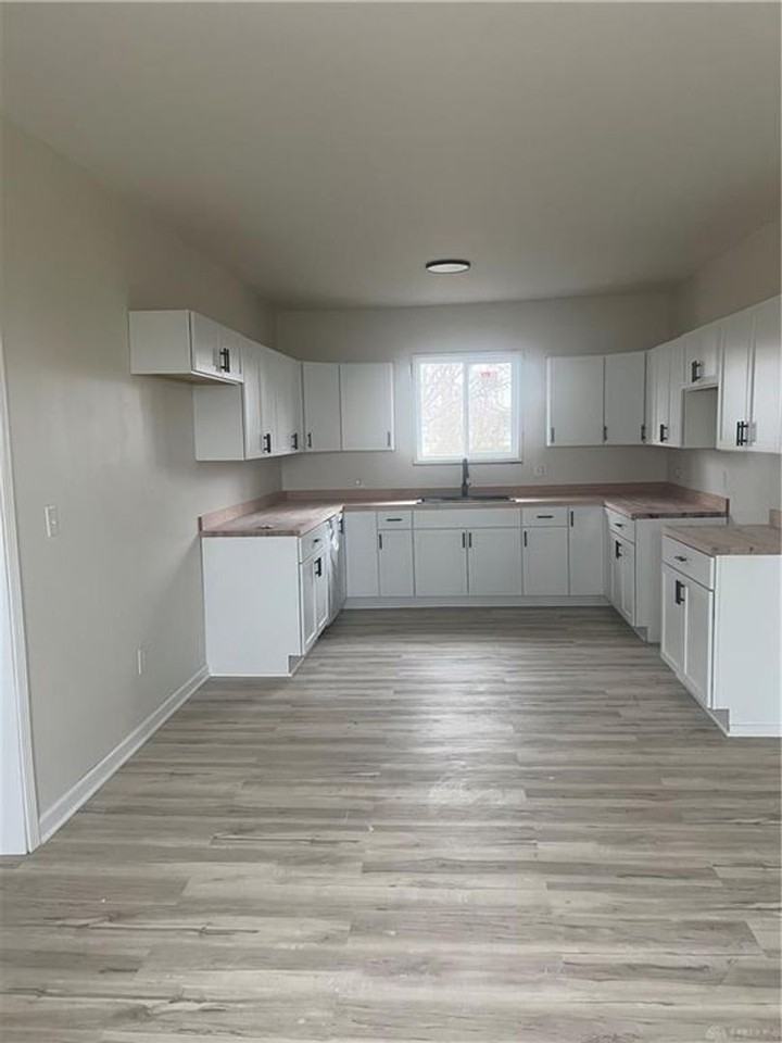 280 S Charleston Rd - Photo 4 of 25