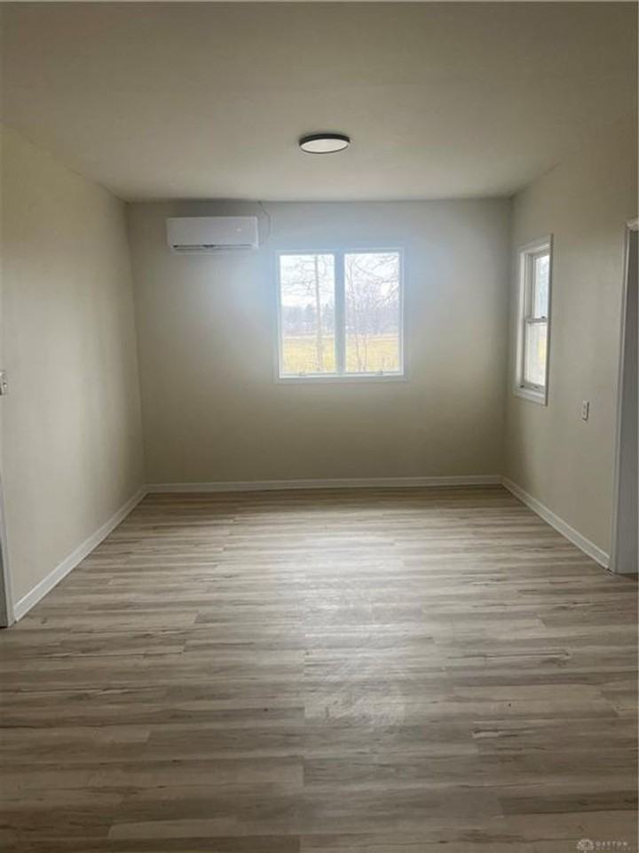 280 S Charleston Rd - Photo 6 of 25